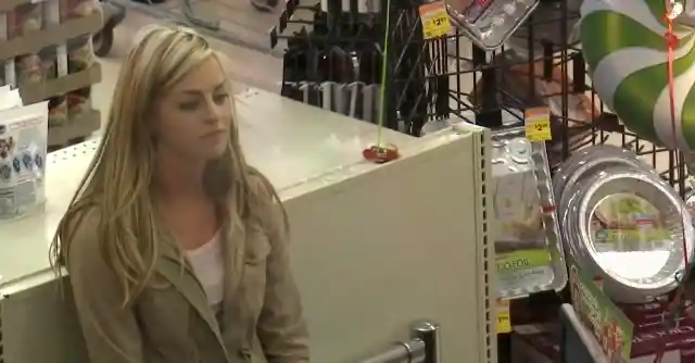 Girl Doesn’t Leave Store, Gut Tells Manager To Check Footage