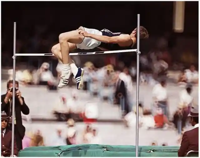 Greg Louganis: 99-Point Dive – Diving, World Aquatic Championships  (1983)