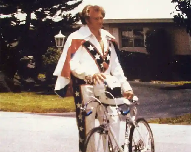 The Most Audacious Stunt Evel Knievel Ever Attempted