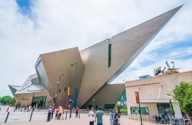 Denver Art Museum, USA – 800,000 Tourists Per Year