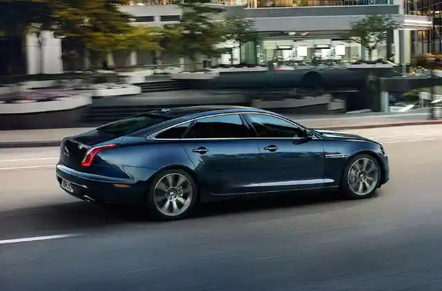 25. Jaguar XJ