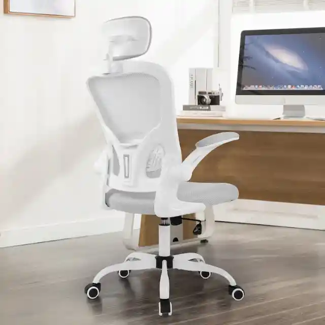 The 15 Best Office Chairs for Not Feeling Like A Pretzel in 2024