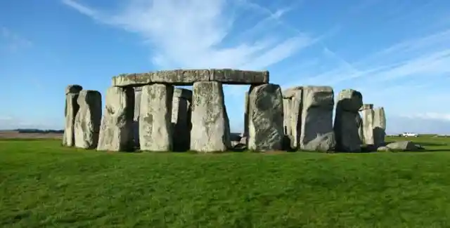 15. Stonehenge