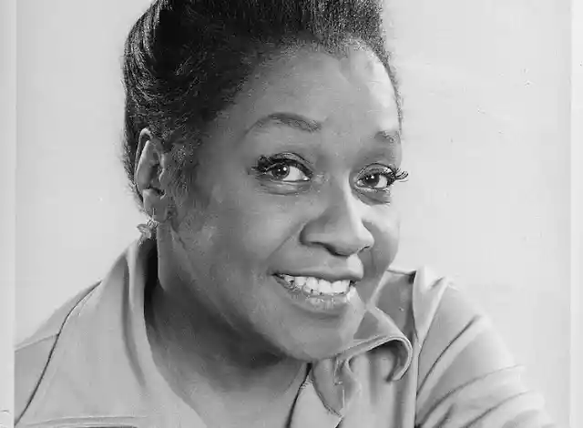 Isabel Sanford Won A Lead Actress In A Comedy Emmy–A First For A Black Woman