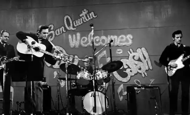 The First Performance of “A Boy Named Sue” at San Quentin Prison