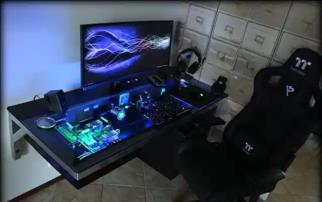 The Most Insane Gaming Battlestation Setups You’ll Ever See