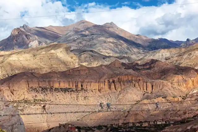 17. ANNAPURNA CIRCUIT IN NEPAL