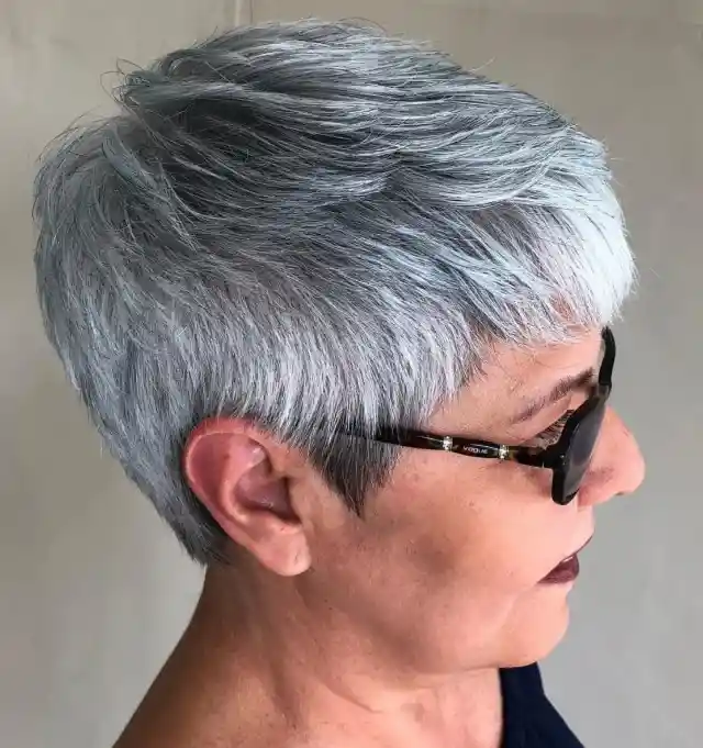 Medium Gray Balayage Hairstyle for Thick Hair