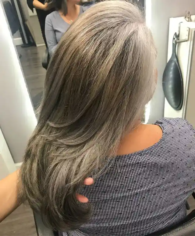 Perfect Blowout for White Bob