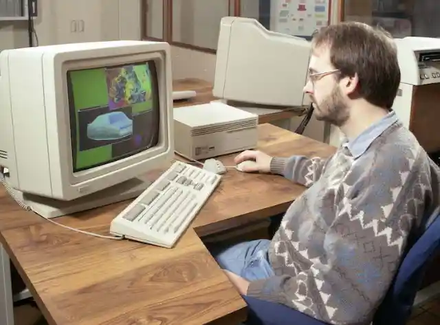 People Reminisce About How Fun The Early Days Of The Internet Were