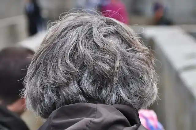 Baking Soda for Brighter Hair Color