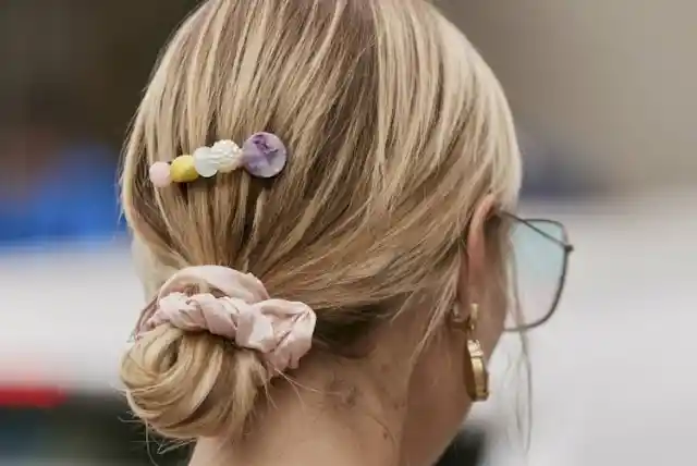 Scrunchies – Popularized in 1980s