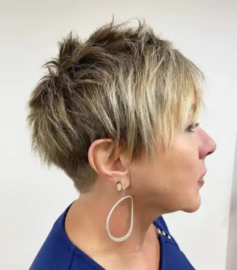 Short Cut with Asymmetrical Bangs