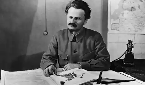 20. Leon Trotsky