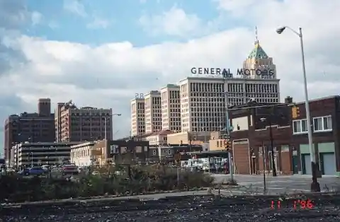 Liberal: Detroit, Michigan