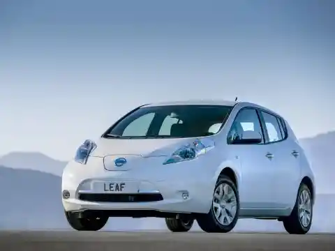 17. Nissan Leaf