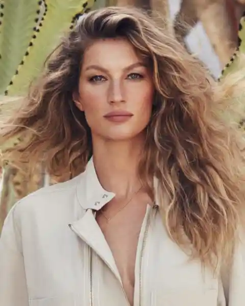 #55. Gisele Bündchen