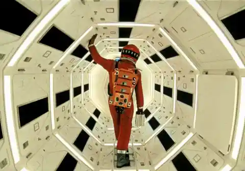 2001: A Space Odyssey (1968)