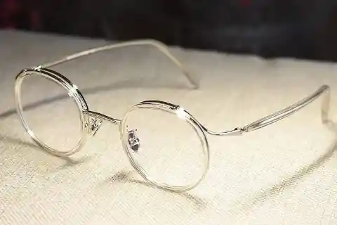 Small Round Metal Glasses – Popularized in 1960s