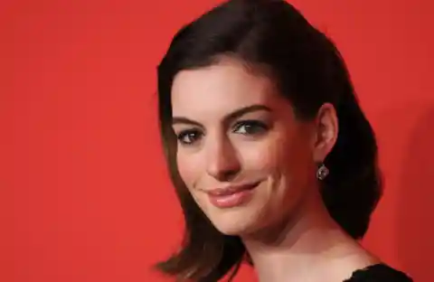 Anne Hathaway’s Shaved Head