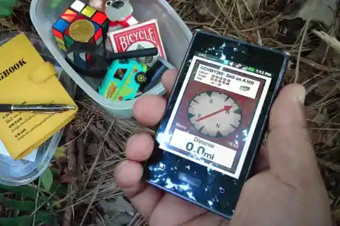 7. Geocaching