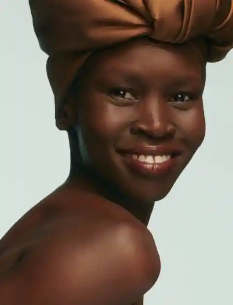 #49. Alek Wek