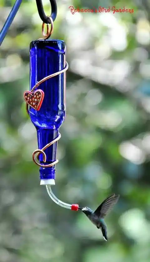 18. Bird Feeder