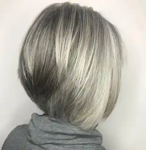 Medium Cut with Feathered Ends