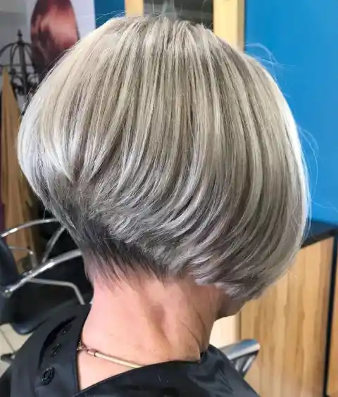 Neat Polished White Gold Bob